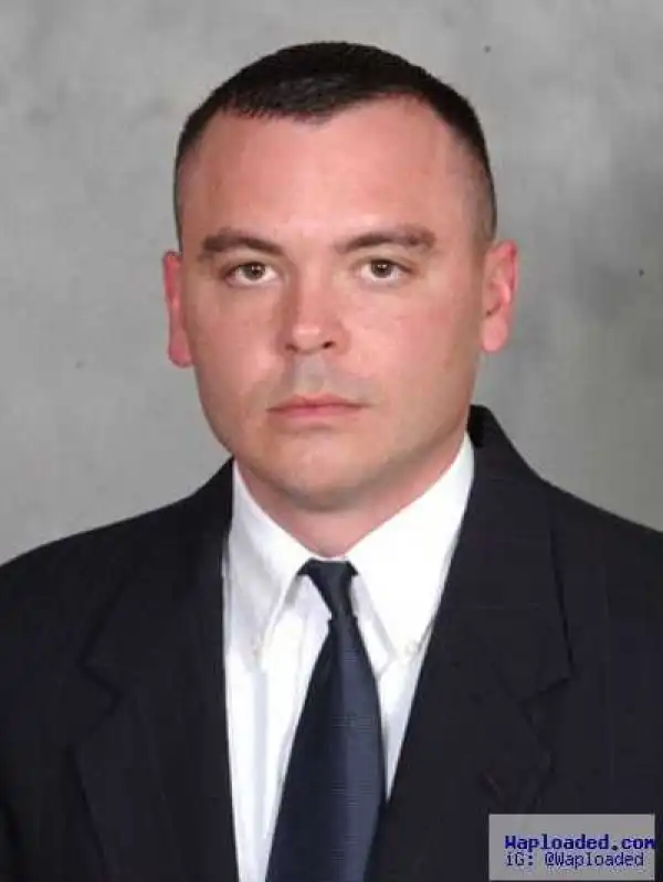 Omg! Dedicated Policeman Loses His Job for Telling Speeding Drivers to Accept Jesus Christ (Photo)